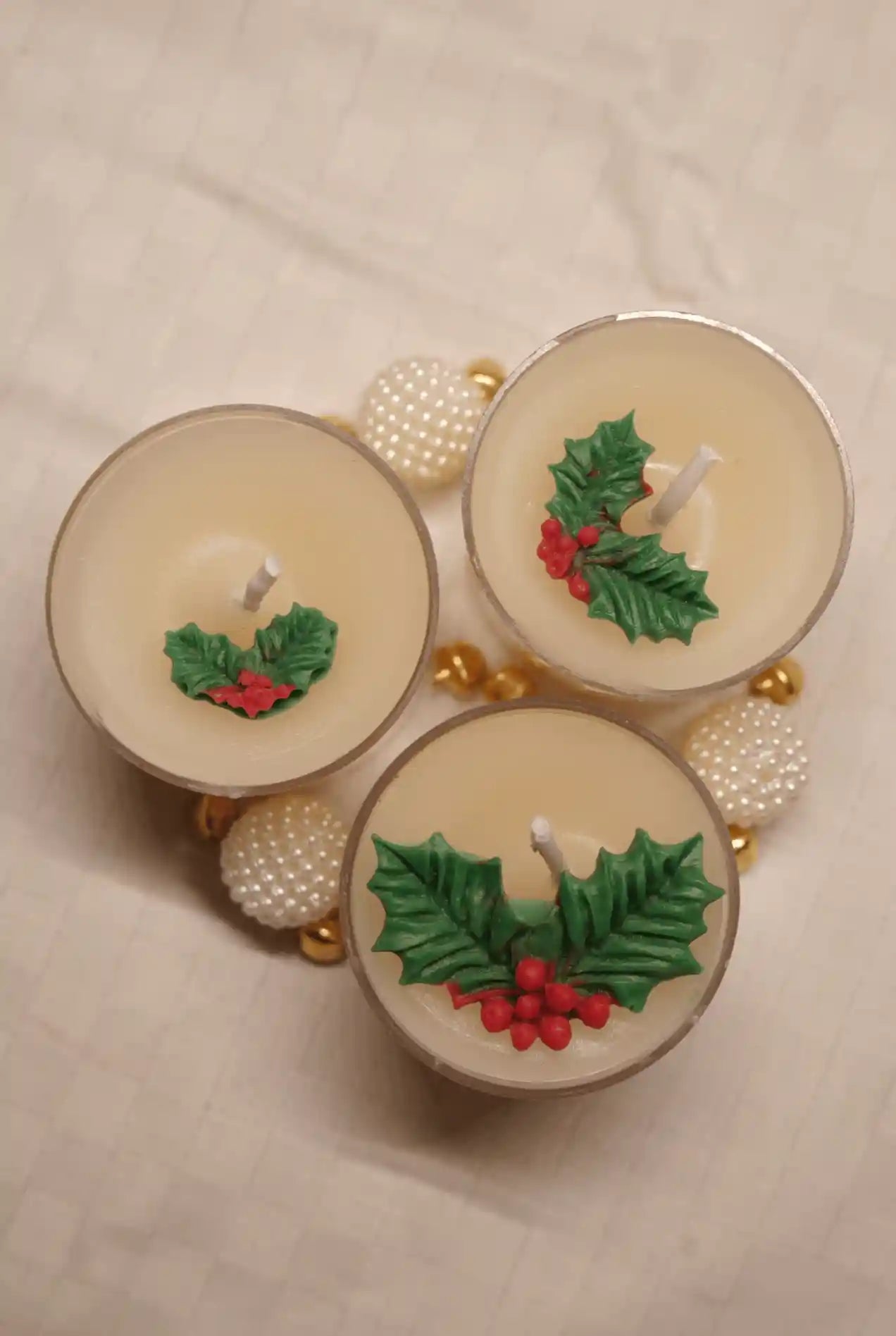 Holly Glow (Set of 3 jumbo tea lighter) - Mystic Glow